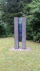 landauer-denkmal im wald-Friedhof